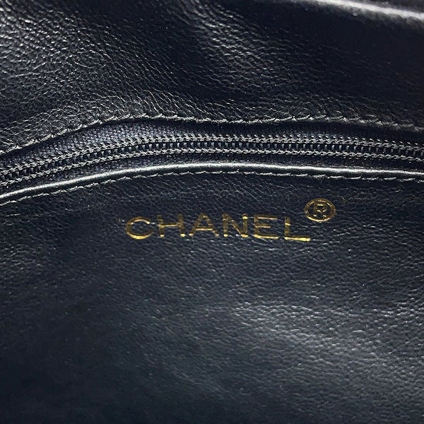 シャネル チェーンショルダーバッグ マトラッセ ココマーク パテント CHANEL 黒