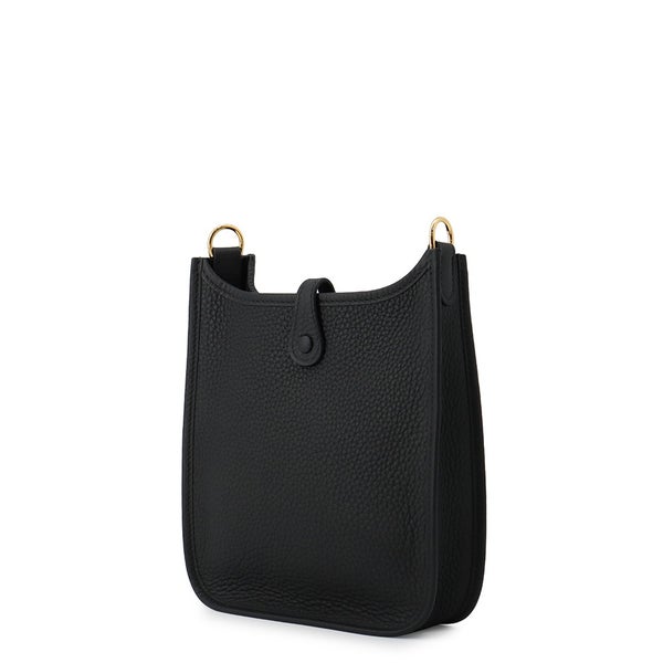 エルメス ショルダーバッグ エブリンTPM 111cm アマゾン ブラック/ゴールド金具 トリヨンクレマンス K刻印 HERMES 黒
