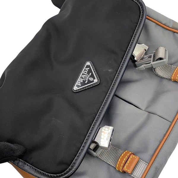 プラダ ショルダーバッグ サフィアーノレザー ナイロン 2VD769 PRADA 黒