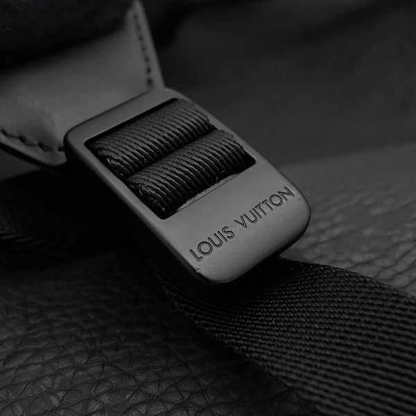 ルイヴィトン リュック モノグラム・トリヨン クリストファーPM M20899 LOUIS VUITTON バッグ バックパック ブラック 黒