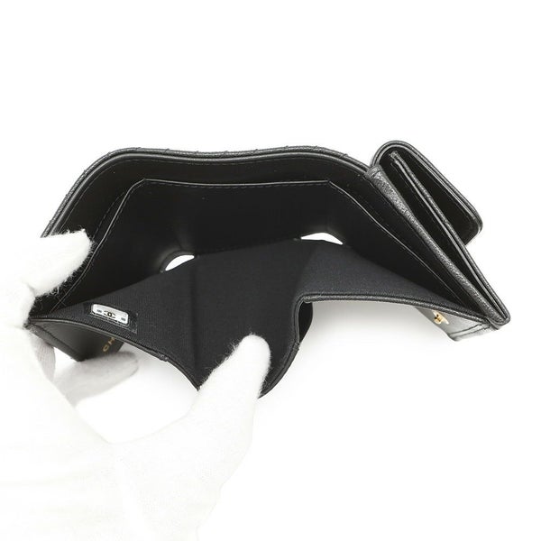 シャネル 三つ折財布 ボーイシャネル ココマーク スモールウォレット キャビアスキン A84432 CHANEL 黒