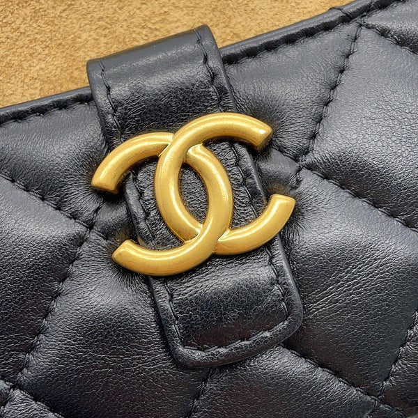 シャネル チェーンショルダーバッグ マトラッセ ココマーク ラムスキン/スエード AP4743 CHANEL 黒