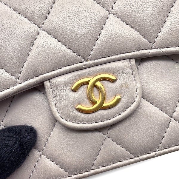 シャネル チェーンショルダーバッグ ミニ マトラッセ ココマーク トップハンドル AP2200 ラムスキン CHANEL