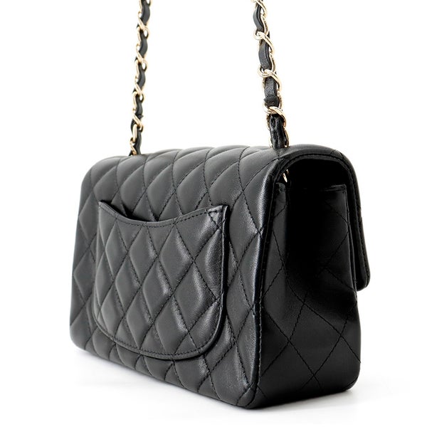シャネル チェーンショルダーバッグ ココマーク ラムスキン A69900 CHANEL ミニ フラップ バッグ 黒