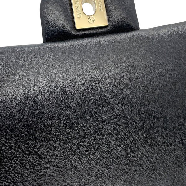 シャネル チェーンショルダーバッグ ココマーク ラムスキン A69900 CHANEL ミニ フラップ バッグ 黒