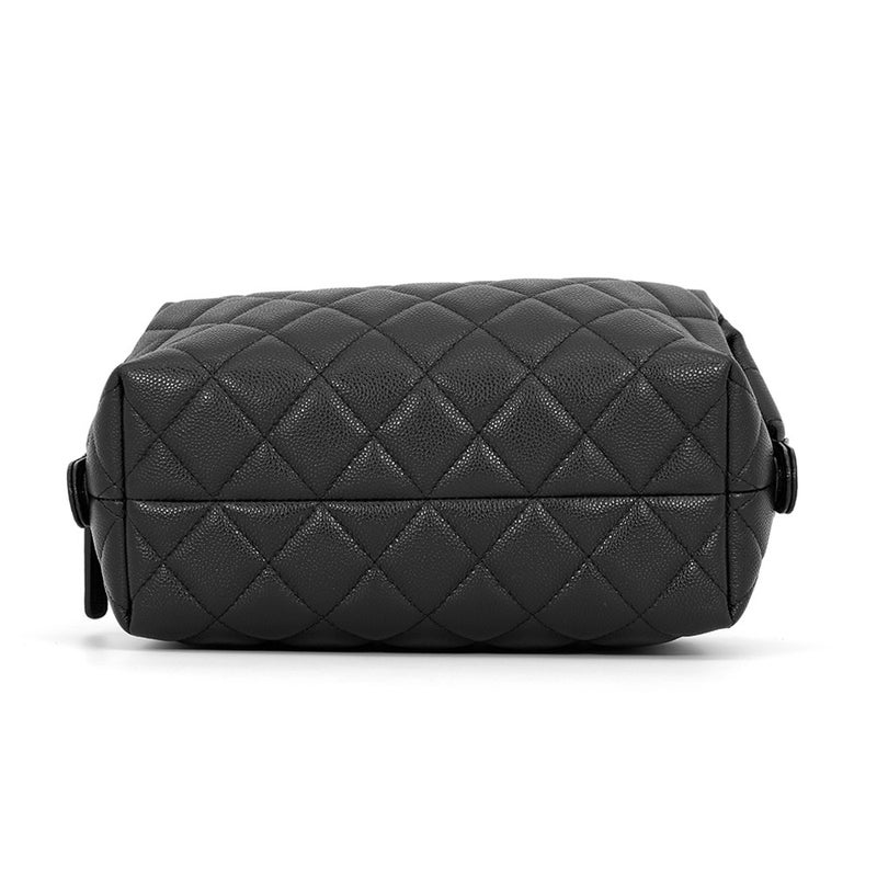 シャネル ポーチ マトラッセ ジップ ポーチ キャビアスキン AP5038 CHANEL 小物入れ 黒