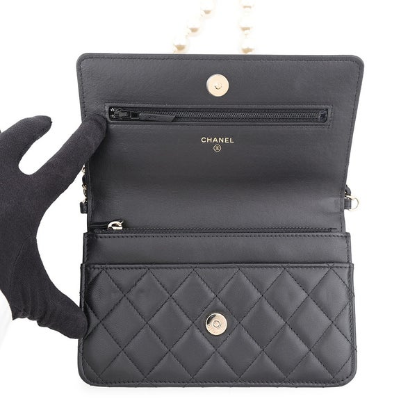 シャネル パールチェーンウォレット マトラッセ ココマーク ラムスキン AP1841 CHANEL 財布 黒