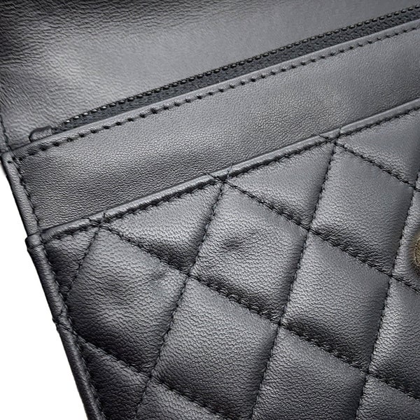 シャネル パールチェーンウォレット マトラッセ ココマーク ラムスキン AP1841 CHANEL 財布 黒