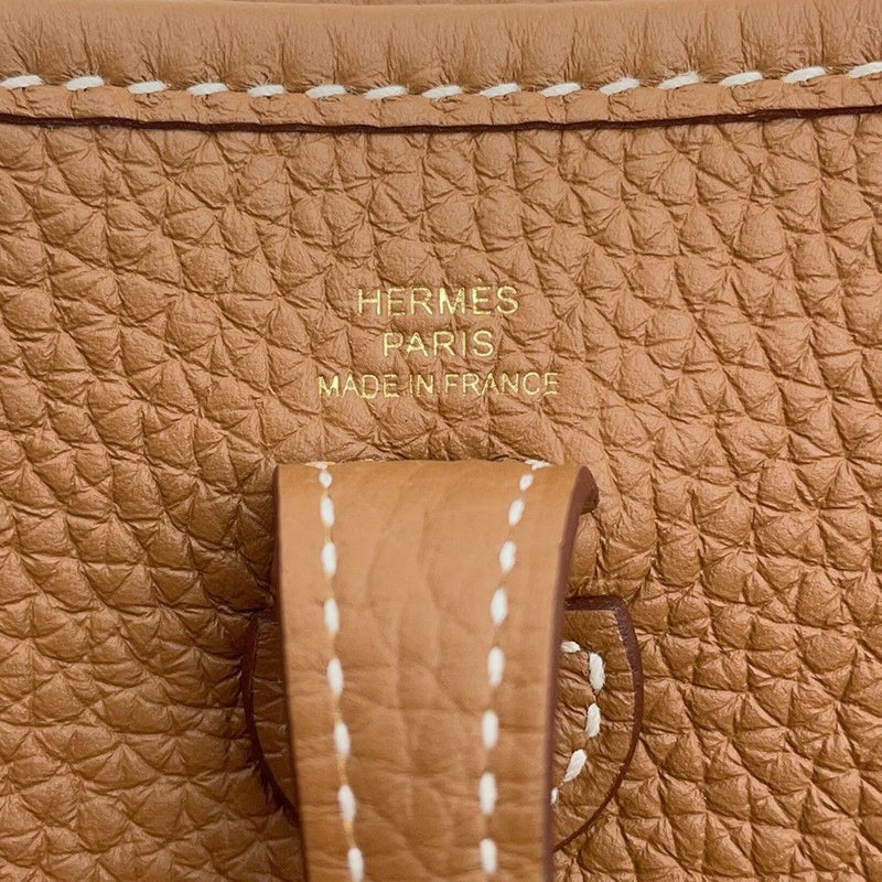 エルメス ショルダーバッグ エブリンTPM アマゾン 111cm ゴールド/ゴールド金具 トリヨンクレマンス K刻印 HERMES Evelyne