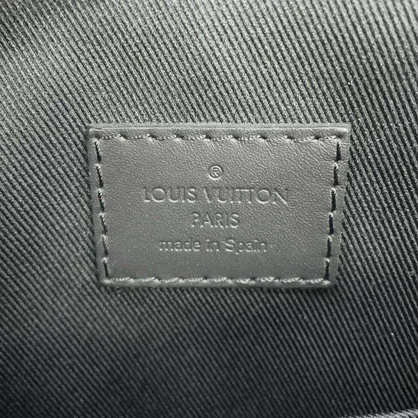 ルイヴィトン ショルダーバッグ ダミエ・アンフィニ ディスカバリー・メッセンジャーBB N42418 LOUIS VUITTON 黒 ブラック