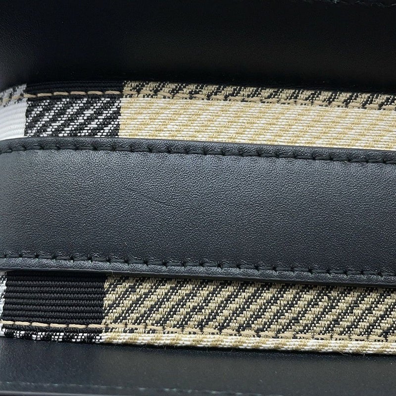 バーバリー ショルダーバッグ スニップバッグ キャンバス 8097379 BURBERRY バッグ