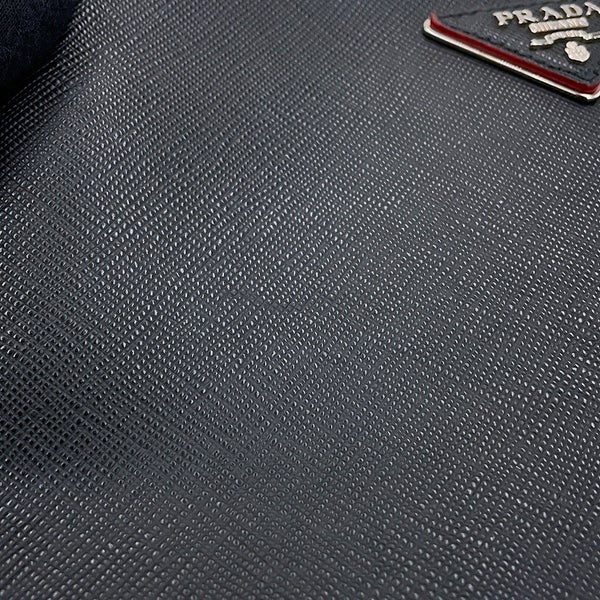 プラダ リュック トライアングルロゴ バックパック サフィアーノレザー 1BZ003 PRADA 2way 黒