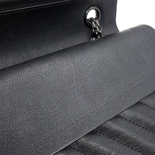 シャネル チェーンショルダーバッグ 2.55 シェブロン エイジドカーフレザー A37586 CHANEL 黒