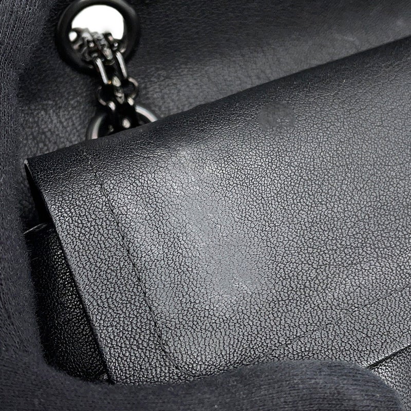 シャネル チェーンショルダーバッグ 2.55 シェブロン エイジドカーフレザー A37586 CHANEL 黒
