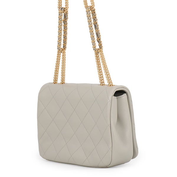 シャネル チェーンショルダーバッグ フラップバッグ マトラッセ ココマーク ラムスキン AS2976 CHANEL