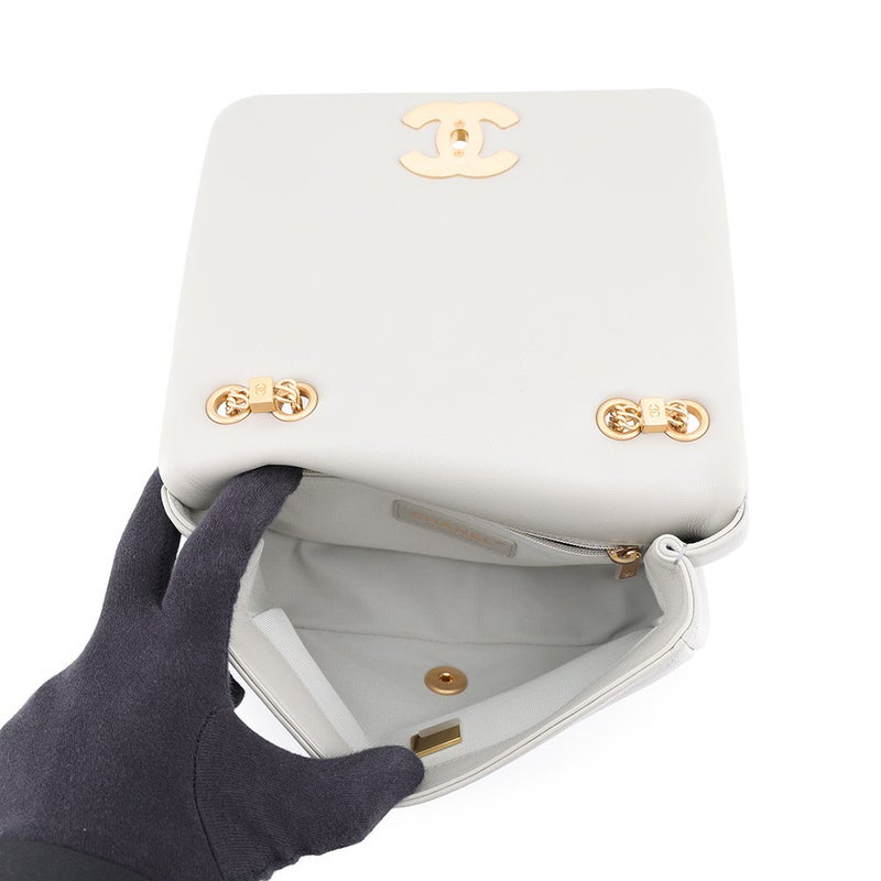 シャネル チェーンショルダーバッグ フラップバッグ マトラッセ ココマーク ラムスキン AS2976 CHANEL