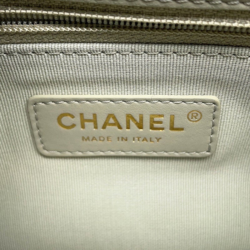 シャネル チェーンショルダーバッグ フラップバッグ マトラッセ ココマーク ラムスキン AS2976 CHANEL