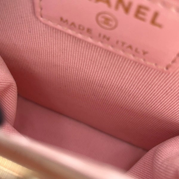 シャネル チェーンショルダーバッグ マトラッセ ココマーク がま口 ミニ ラムスキン AP2497 CHANEL 黒