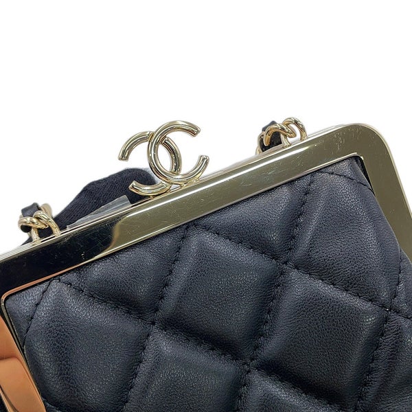 シャネル チェーンショルダーバッグ マトラッセ ココマーク がま口 ミニ ラムスキン AP2497 CHANEL 黒