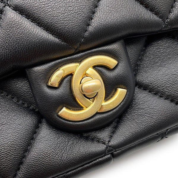 シャネル チェーンショルダーバッグ マトラッセ ココマーク ラムスキン AS4231 CHANEL 黒