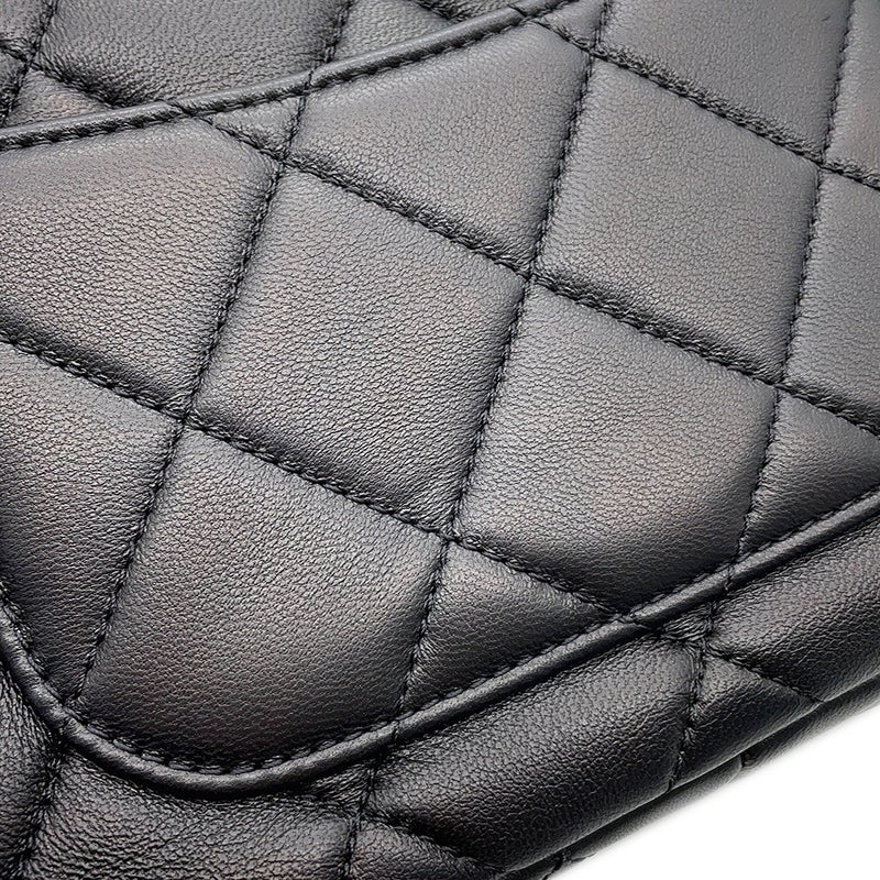 シャネル チェーンショルダーバッグ マトラッセ ココマーク ラムスキン AS4231 CHANEL 黒