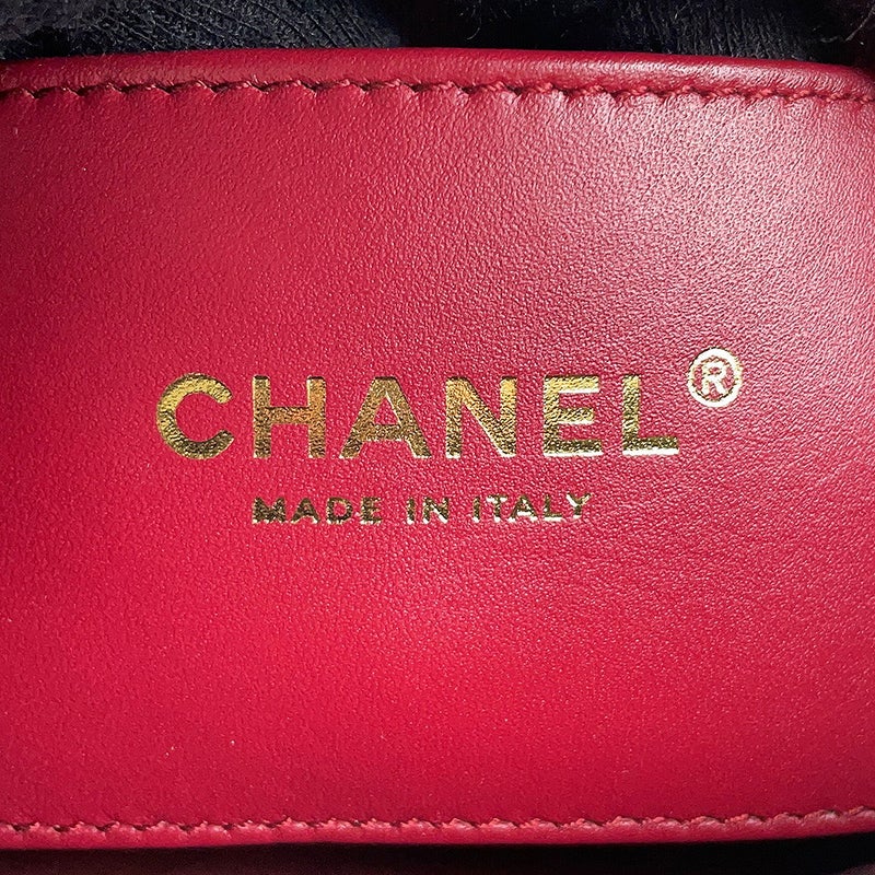 シャネル チェーンショルダーバッグ マトラッセ ココマーク ラムスキン AS4231 CHANEL 黒