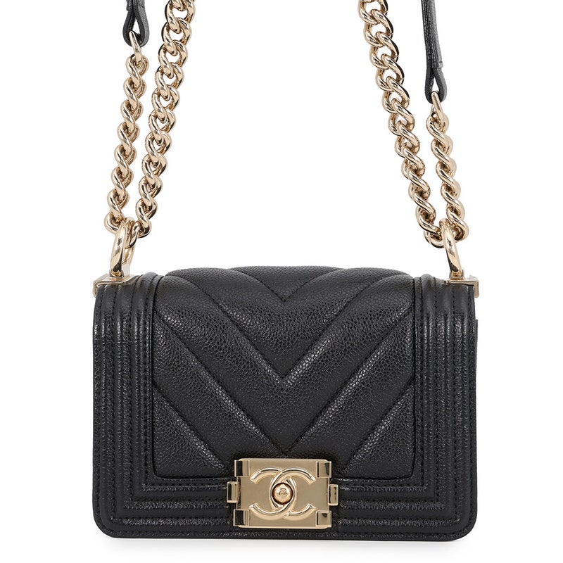 シャネル チェーンショルダーバッグ ボーイシャネル シェブロン キャビアスキン A67364 CHANEL 黒