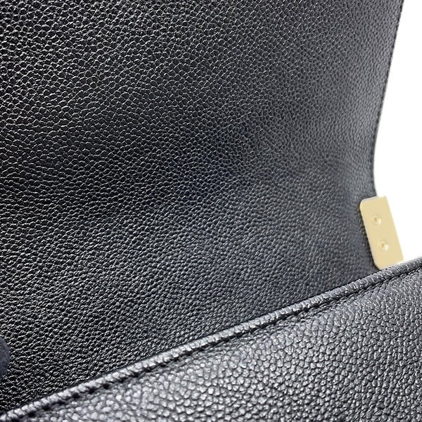 シャネル チェーンショルダーバッグ ボーイシャネル シェブロン キャビアスキン A67364 CHANEL 黒