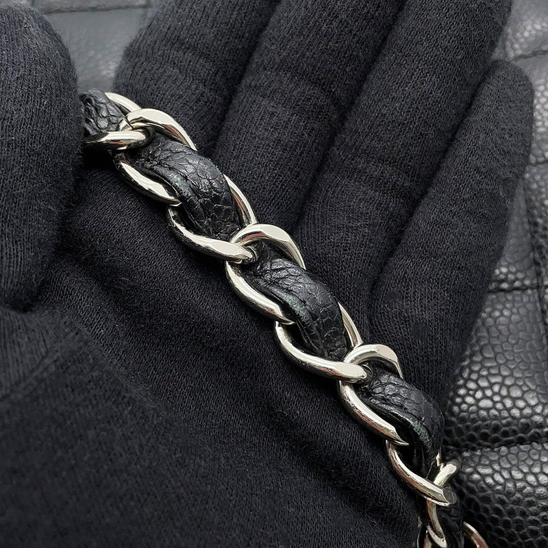 シャネル チェーンショルダーバッグ マトラッセ30 キャビアスキン ココマーク A58600 CHANEL バッグ 黒