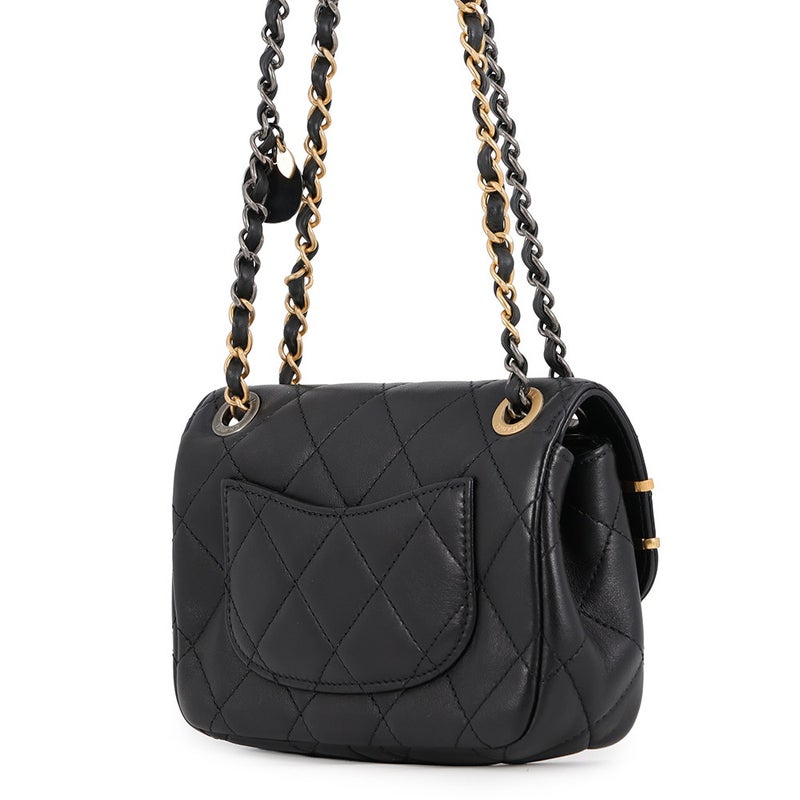 シャネル ショルダーバッグ スモール マトラッセ ココマーク ラムスキン AS2979 CHANEL 黒