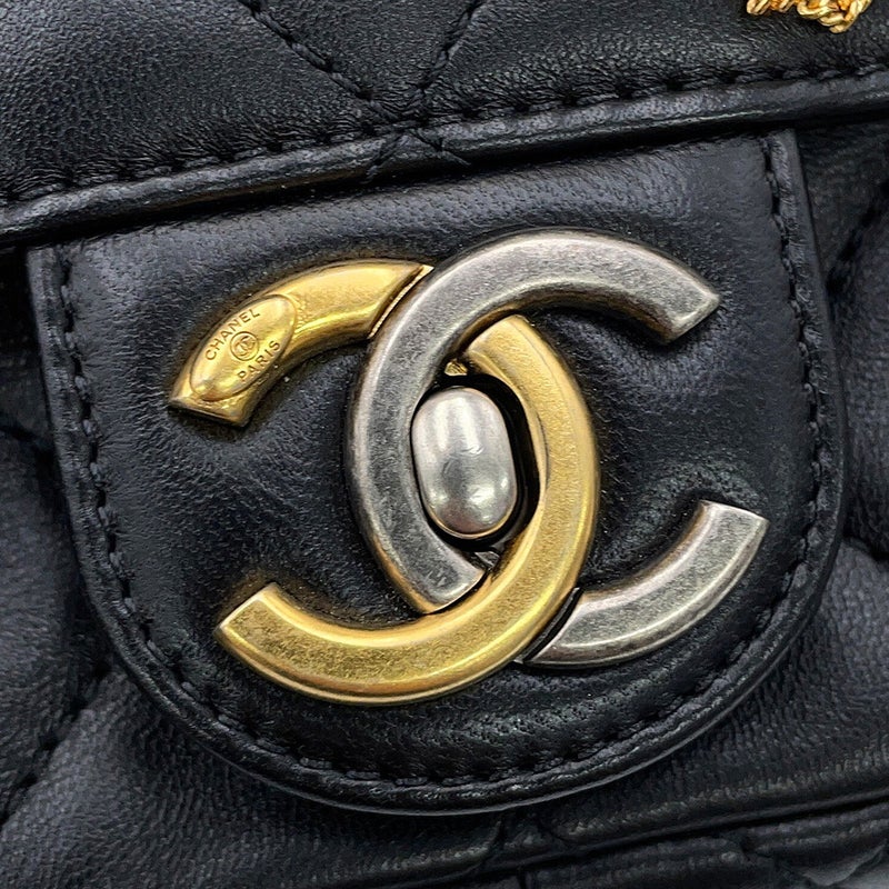 シャネル ショルダーバッグ スモール マトラッセ ココマーク ラムスキン AS2979 CHANEL 黒