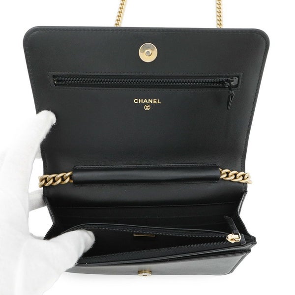 シャネル チェーンウォレット ボーイシャネル マトラッセ ココマーク キャビアスキン AP1117 CHANEL 財布 黒