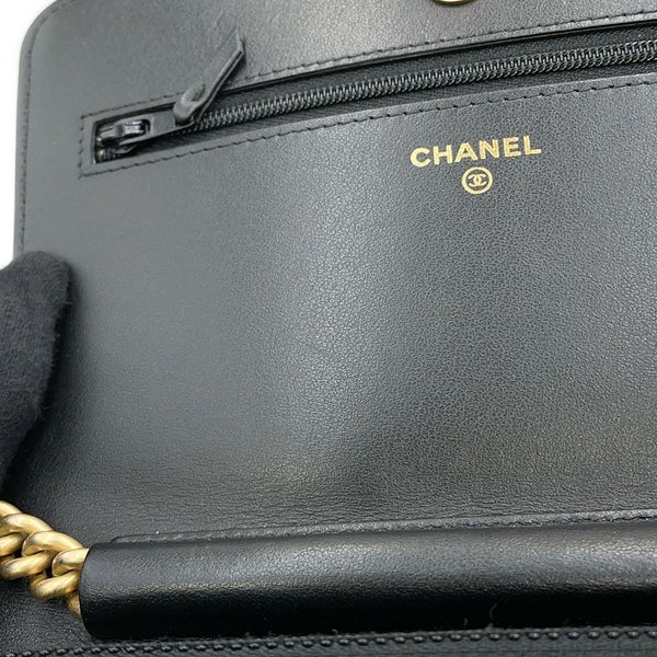 シャネル チェーンウォレット ボーイシャネル マトラッセ ココマーク キャビアスキン AP1117 CHANEL 財布 黒