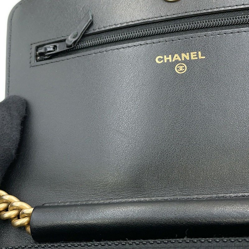 シャネル チェーンウォレット ボーイシャネル マトラッセ ココマーク キャビアスキン AP1117 CHANEL 財布 黒