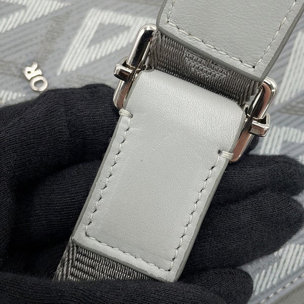 クリスチャン・ディオール ショルダーバッグ CDダイヤモンド レザー 2ESBC119DCO_H42E Christian Dior メンズ