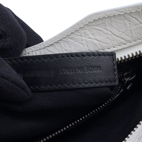 バレンシアガ ショルダーバッグ ル シティ ミニ アリーナラムスキン 806395 BALENCIAGA ２wayショルダー 白