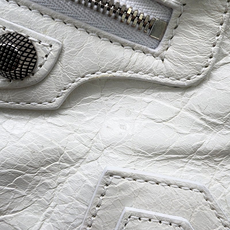 バレンシアガ ハンドバッグ ネオ・カゴールXS アリーナラムスキン 700940 BALENCIAGA ２wayショルダー 白