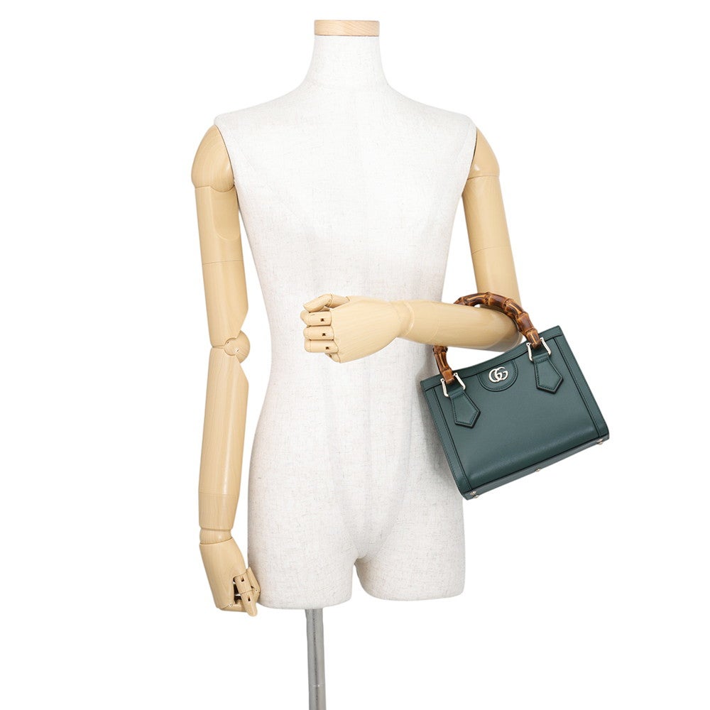 グッチ　ハンドバッグ グッチ ハンドバッグ ダイアナ バンブー スモール レザー 832936 GUCCI