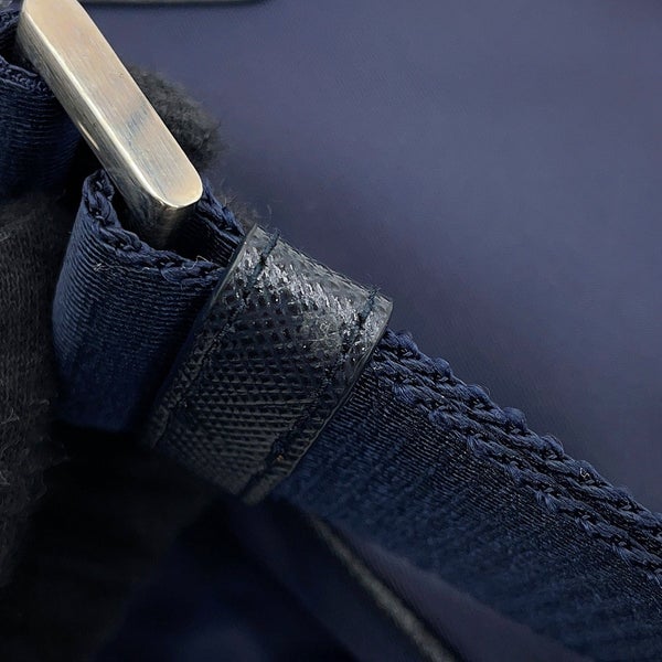 プラダ ショルダーバッグ Re-Nylon スマートフォンケース ナイロン レザー 2ZH155 PRADA