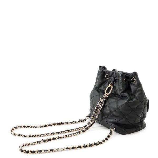 シャネル リュック ココマーク マトラッセ バックパック ドローストリング ダブルポケット カーフスキン AS4342 CHANEL 黒
