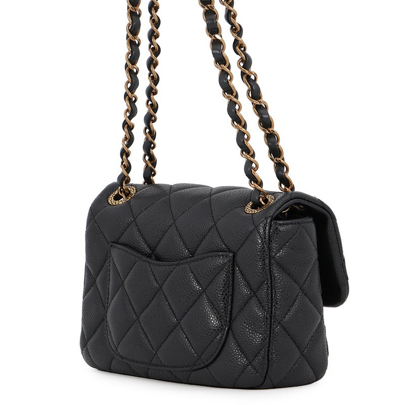 シャネル チェーンショルダーバッグ ミニ マトラッセ ココマーク キャビアスキン AS5098 CHANEL 黒