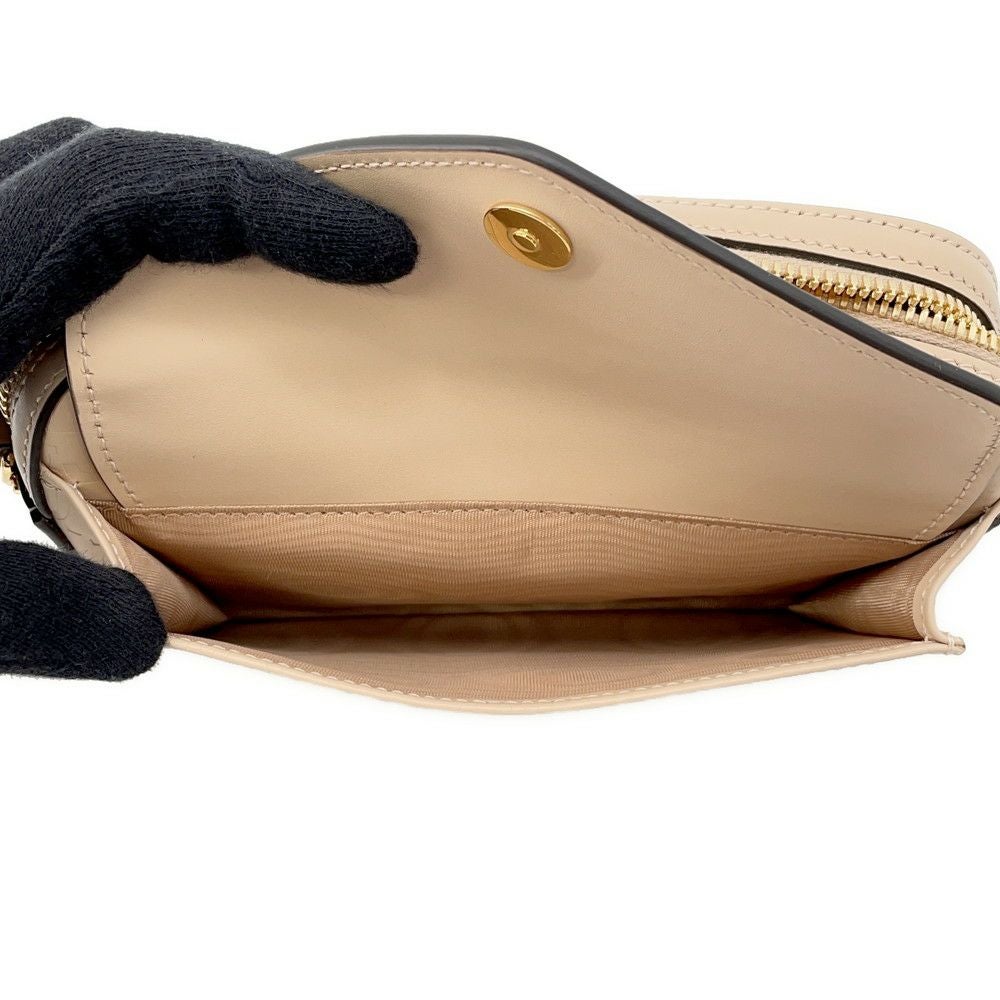 グッチ チェーン 781554 斜め掛け ショルダーバッグ GUCCI（グッチ） 中古 斜め掛け ショルダーバッグ レディース ブランド