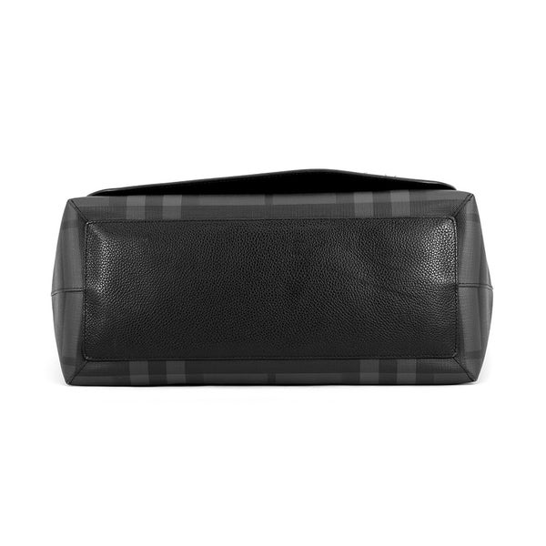 バーバリー ショルダーバッグ ノバチェック メッセンジャーバッグ PVC レザー BURBERRY 黒 メンズ
