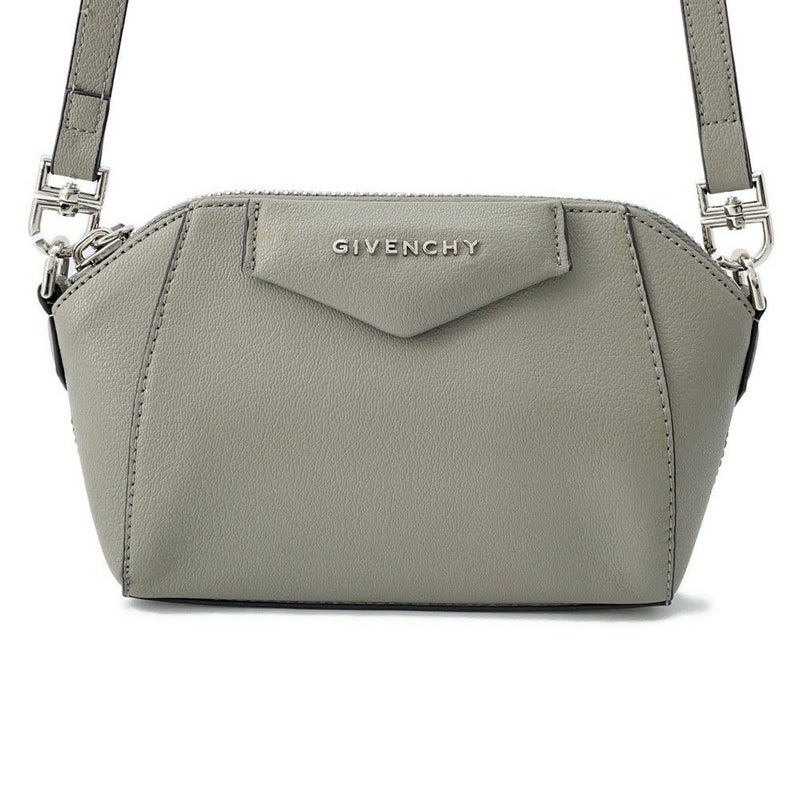 ジバンシー ショルダーバッグ アンティゴナ レザー GIVENCHY バッグ