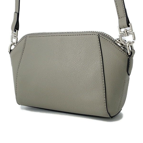 ジバンシー ショルダーバッグ アンティゴナ レザー GIVENCHY バッグ