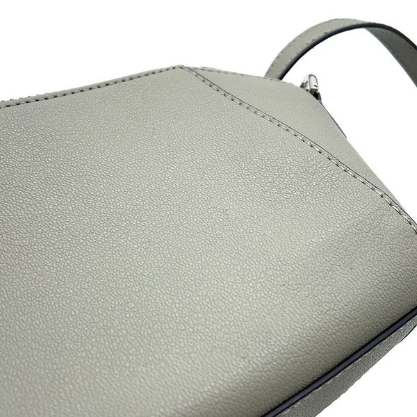 ジバンシー ショルダーバッグ アンティゴナ レザー GIVENCHY バッグ