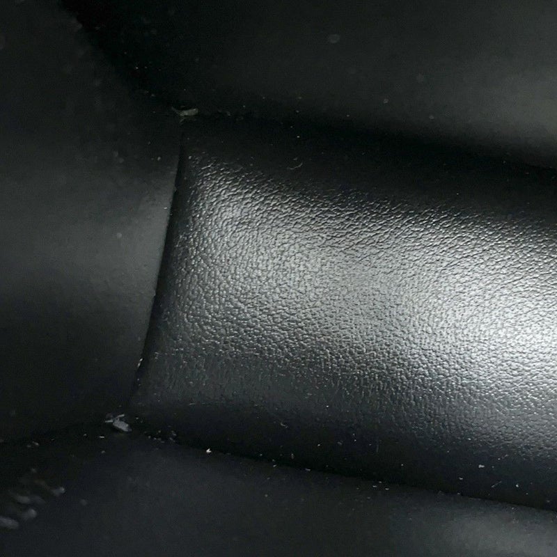 セリーヌ カードケース トリオンフ チェーン付きカードホルダー レザー 10J743DPV CELINE 黒 財布