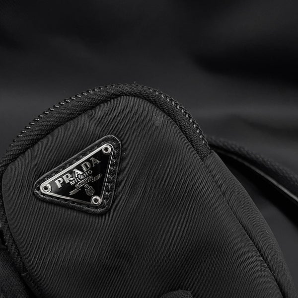 プラダ ハンドバッグ Re-Nylon ナイロン トライアングルロゴ 1BG354 PRADA 2wayショルダーバッグ 黒