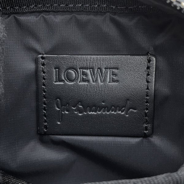 ロエベ ボディバッグ パンジー スモール ラウンド バムバッグ ジョー・ブレイナードコラボ ナイロン B664A35X01 LOEWE 黒
