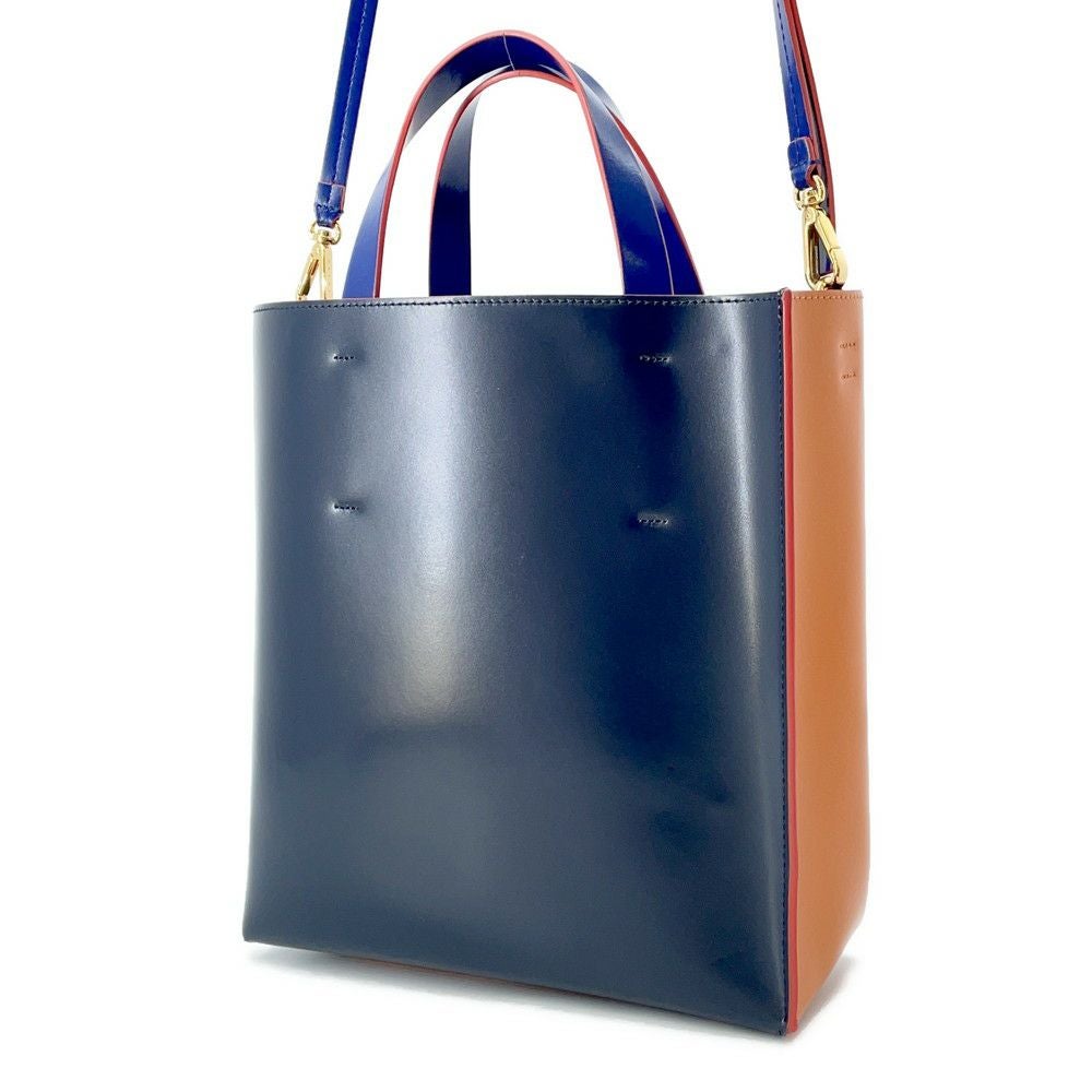 マルニ　トートバッグ　レザー Marni レザー トートバッグ | ブラック | FARFETCH JP